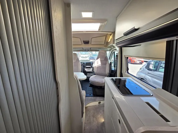 Fahrzeugbild Karmann Mobil Davis Lifestyle DA 610 LS AUTOMATIK*MARKISE #14