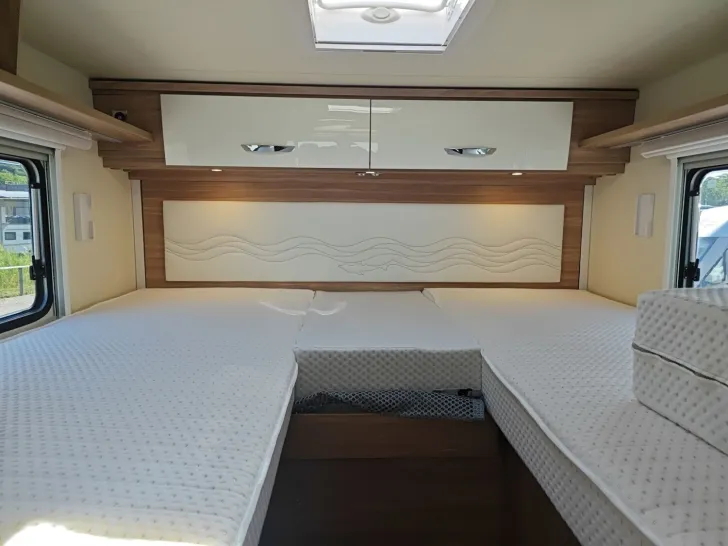 Fahrzeugbild Bürstner Delfin T 690 G #17