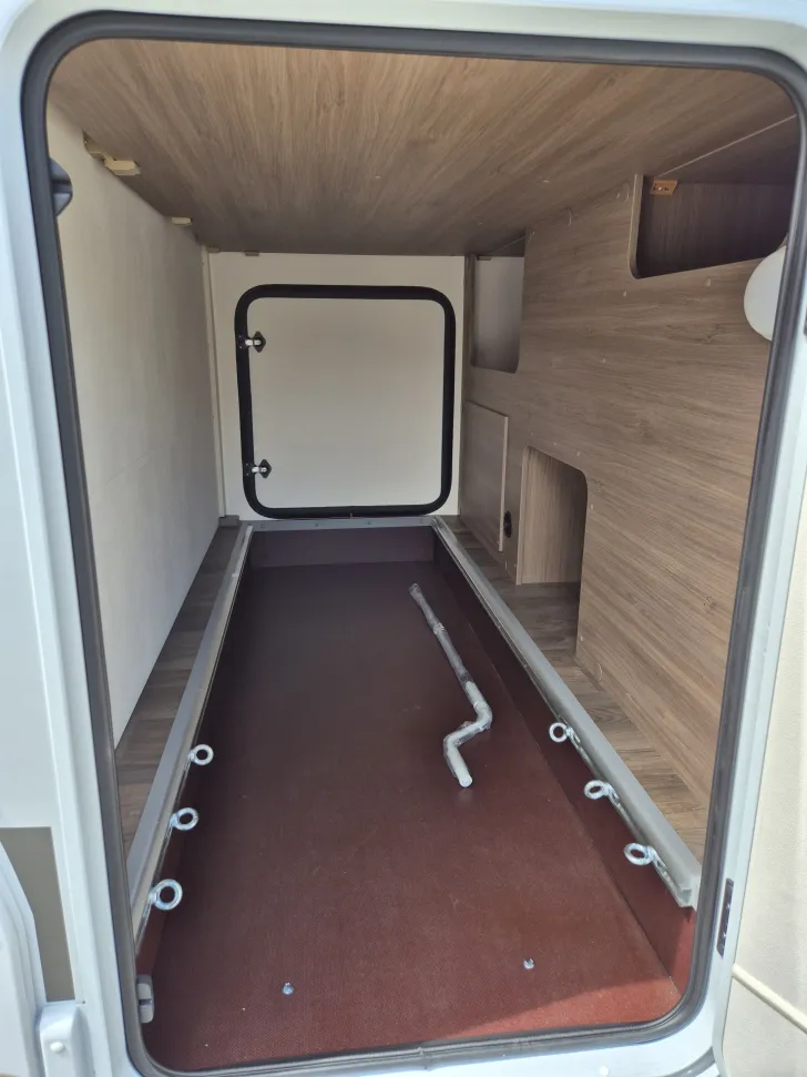 Fahrzeugbild Carado V337 PRO+ *Automatik* Safety Paket ACC* #36