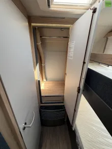 Fahrzeugbild Knaus Sport 500 KD Etagenbett 1800kg DuscheMonoControl #24