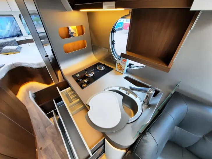 Fahrzeugbild Hymer Eriba Touring 820 Verfüg./Sparen Sie 31.910,- € #18