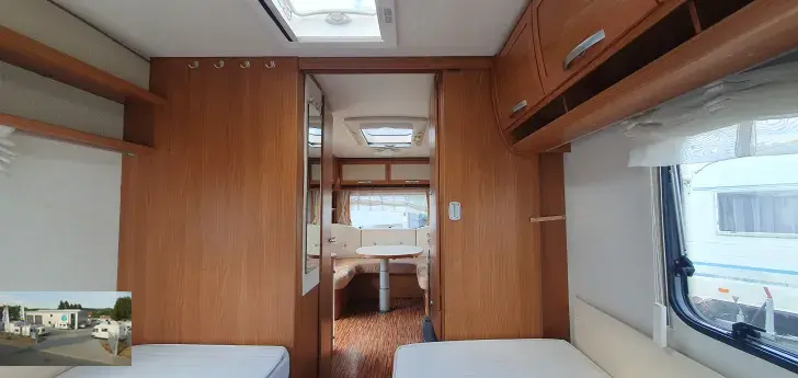 Fahrzeugbild Hymer Eriba Nova SL 530 Nr. 49 - Einzelb., RSG #23
