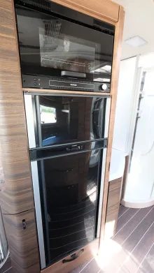 Fahrzeugbild Knaus Sun I 900 LEG 180 PS Automatik #11