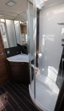 Fahrzeugbild Knaus Sun I 900 LEG 180 PS Automatik #14