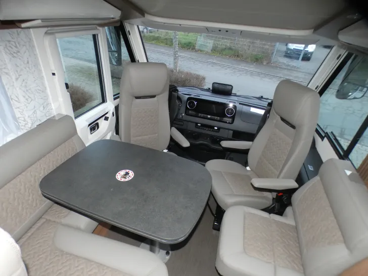 Fahrzeugbild Carthago C2-tourer I 147 RB-LE "L" comfort 4.2t #15