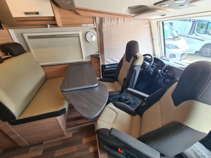 Fahrzeugbild Weinsberg CaraCore 650 MEG *Pakete: Smart+Styling+FIAT* #15