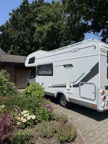 Fahrzeugbild LMC Breezer A 664 G Gut gepflegt #1