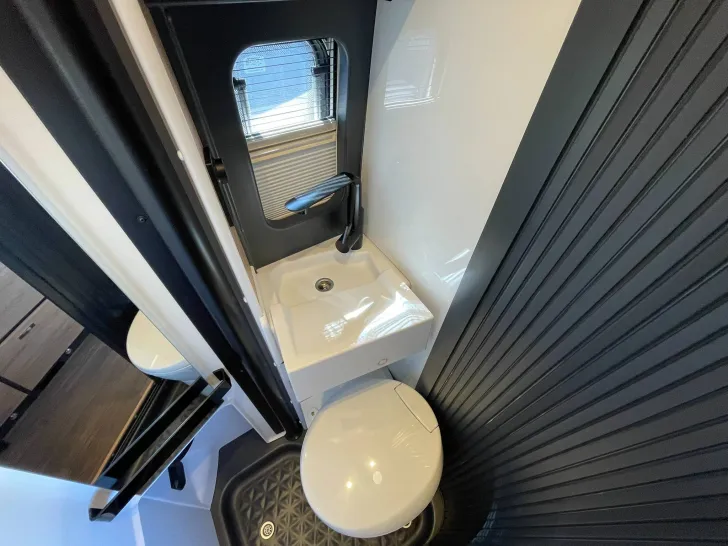 Fahrzeugbild Knaus BOXLIFE 600 ME PLATINUM SEL. MJ2026 #37