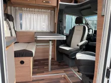 Fahrzeugbild Weinsberg CaraCompact Suite 640 MEG MB ED. [PEPPER] #28