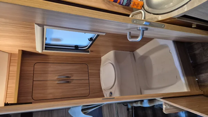 Fahrzeugbild Hymer Eriba Exciting 560 Family gut gepflegt #7