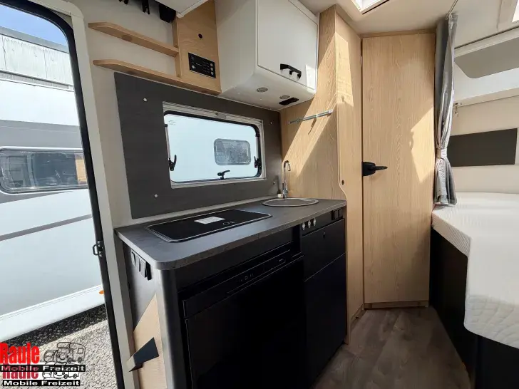 Fahrzeugbild Sunlight T 58 Adv mit Hubbett *HERBSTPREIS* #3