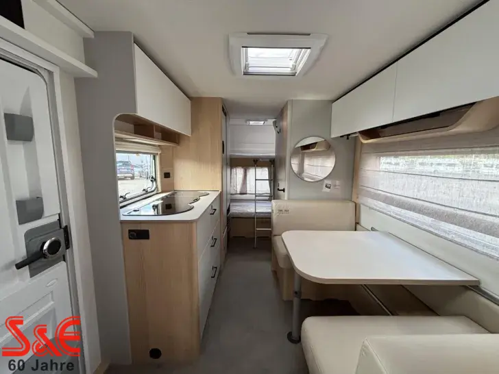 Fahrzeugbild LMC Style 490 K #13