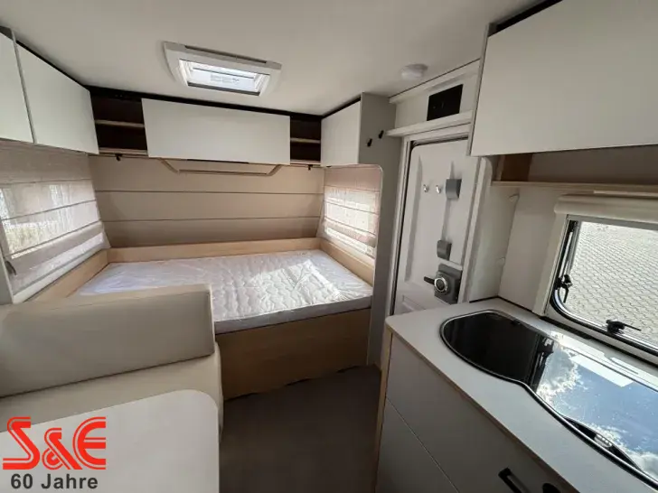 Fahrzeugbild LMC Style 490 K #19