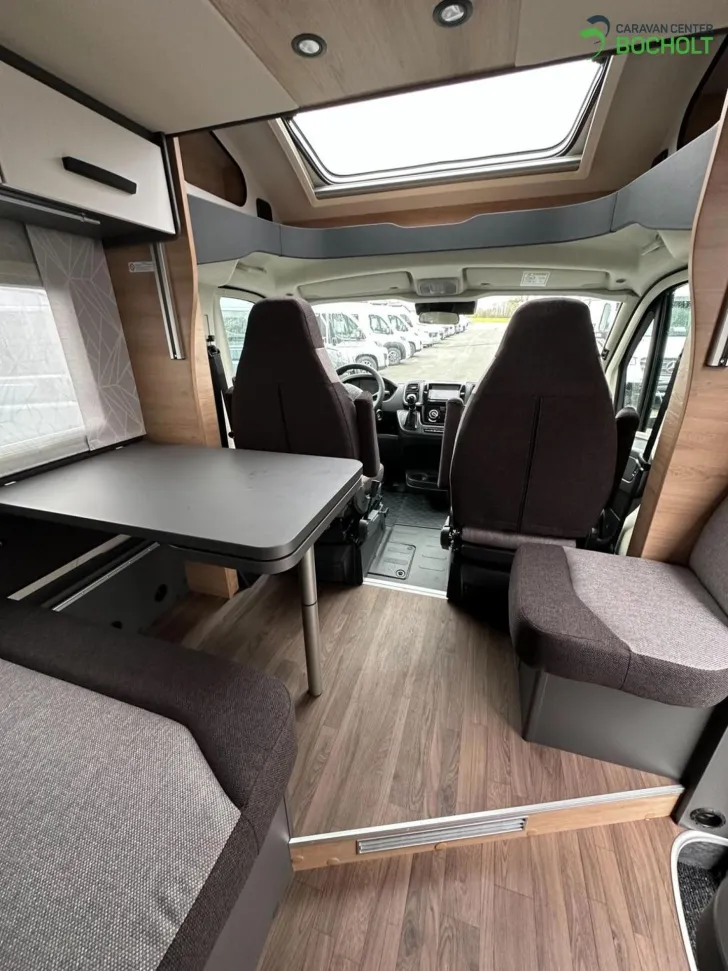 Fahrzeugbild Knaus LIVE WAVE 650 MEG PLATINUM SELECTION Adaptiver Tempomat / Lithium / Markise #4