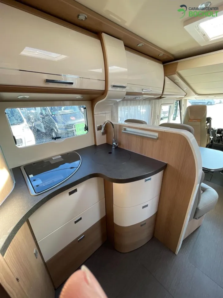 Fahrzeugbild Carthago c-tourer I 149 LE Lithium / Luftfederung HA #13