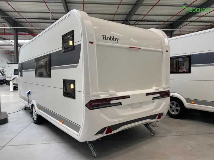 Fahrzeugbild Hobby De Luxe 540 KMFe Ehem. Mietwagen / 1800 kg #7