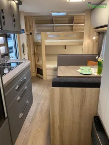 Fahrzeugbild Hobby De Luxe 540 KMFe Ehem. Mietwagen / 1800 kg #8