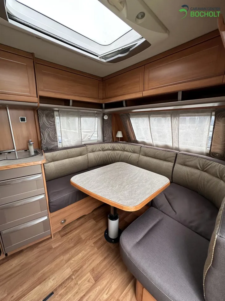 Fahrzeugbild Hymer Eriba Nova 465 SL 1800 kg / Klima / Mover #5