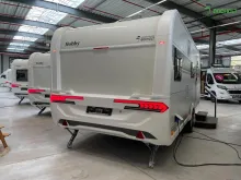 Fahrzeugbild Hobby De Luxe 545 KMF Ehem. Mietwagen / 2000 kg / Dusche #7