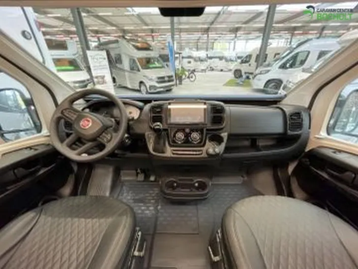 Fahrzeugbild Challenger Sport Edition V210 Solaranlage #4