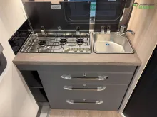 Fahrzeugbild Hobby De Luxe 460 SFf Abverkauf #7