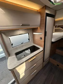 Fahrzeugbild Knaus Van TI 650 MEG VANSATION Fahrradträger / Rahmenfenster #16