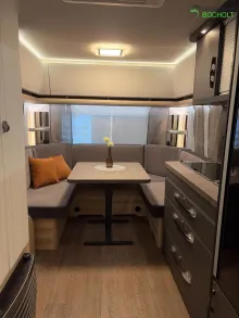 Fahrzeugbild Hobby De Luxe 460 UFe InterCaravaning Sondermodell #7