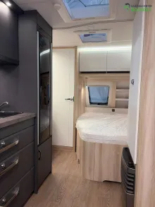 Fahrzeugbild Hobby De Luxe 460 UFe InterCaravaning Sondermodell #8