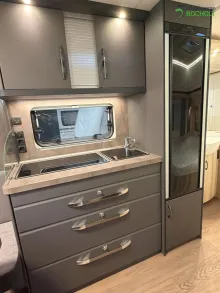 Fahrzeugbild Hobby De Luxe 460 UFe InterCaravaning Sondermodell #10
