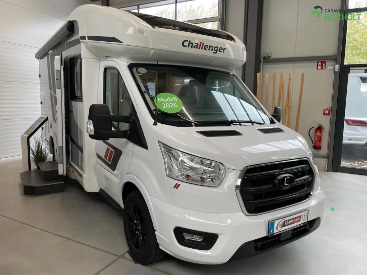 Fahrzeugbild Challenger Graphite 270 Modell 2026 / Artic / Zubehör / Look #1