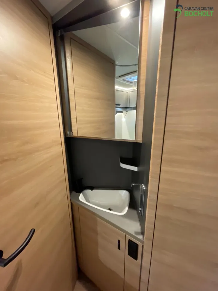 Fahrzeugbild Knaus LIVE WAVE 650 MF PLATINUM SELECTION Modell 2025 / Live Ti #19