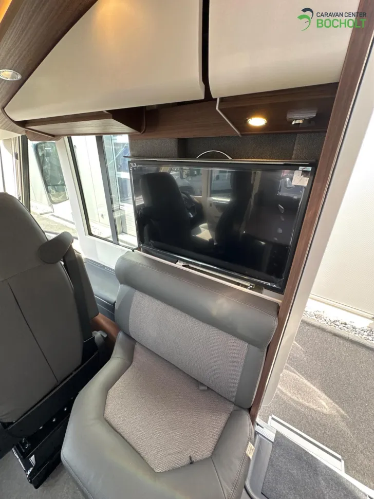 Fahrzeugbild Carthago chic c-line I 4.9 LE Modell 2026 / Truma Combi 6 E #14