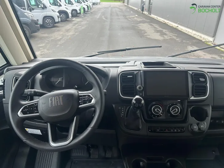Fahrzeugbild Knaus LIVE I 700 MEG Modell 2026 #17