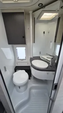 Fahrzeugbild Chausson Teilintegrierte 627GA Titanium Premium sofort verfügbar #15
