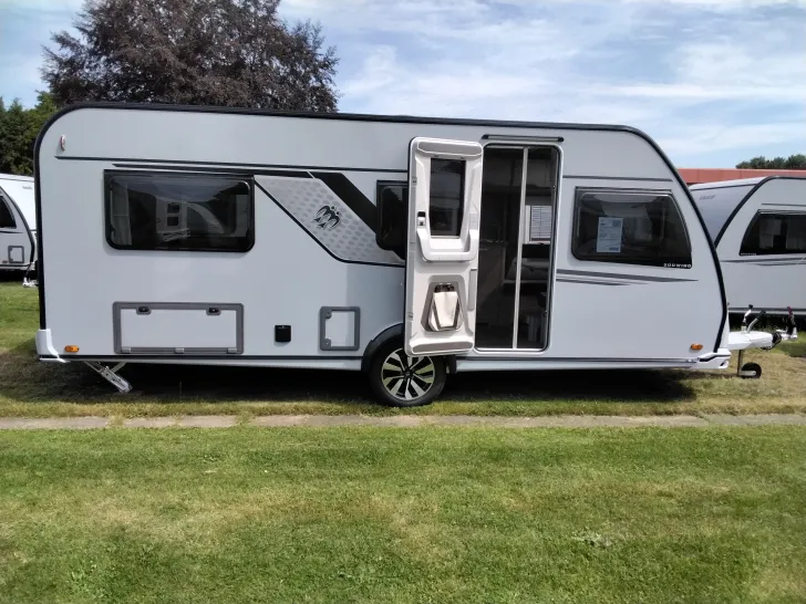 Fahrzeugbild Knaus Südwind 540 UE Black Selection Modell 2026 #13