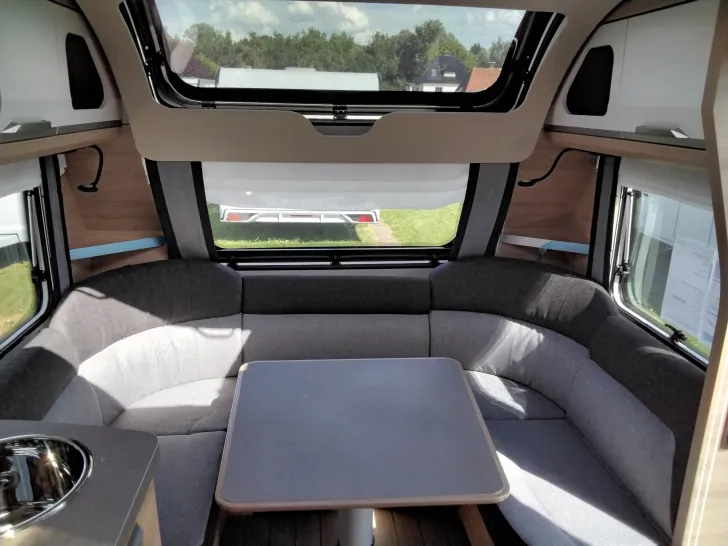 Fahrzeugbild Knaus Südwind 540 UE Black Selection Modell 2026 #6