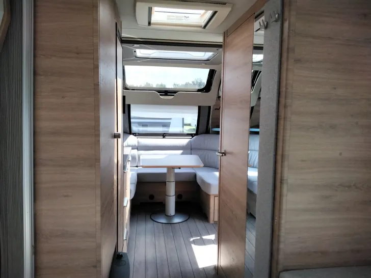 Fahrzeugbild Knaus Südwind 540 UE Black Selection Modell 2026 #7