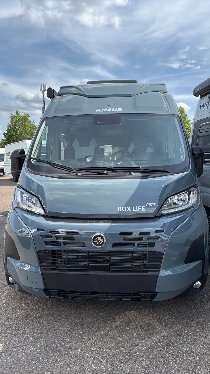 Frontal Vorne Knaus BoxLife 600 MQ Platinum Selection Sofort verfügbar
