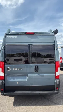 Frontal Hinten Knaus BoxLife 600 MQ Platinum Selection Sofort verfügbar