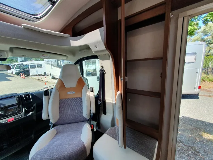 Fahrzeugbild LMC Breezer V 636 G #8