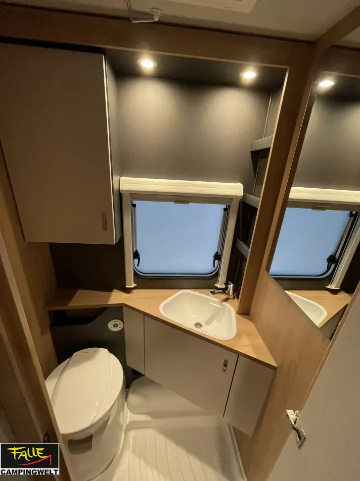 Fahrzeugbild Knaus Sport 460 EU #19