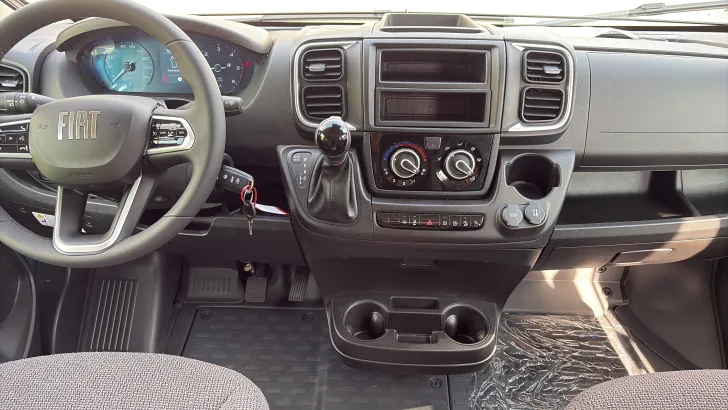 Fahrerhaus Hymer Camper Van Redwood 601 Automatik Dieselheizung