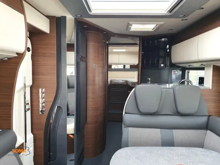 Fahrzeugbild Carthago chic c-line I 4.9 LE L POLARPAKET OHNE HUBBETT #8