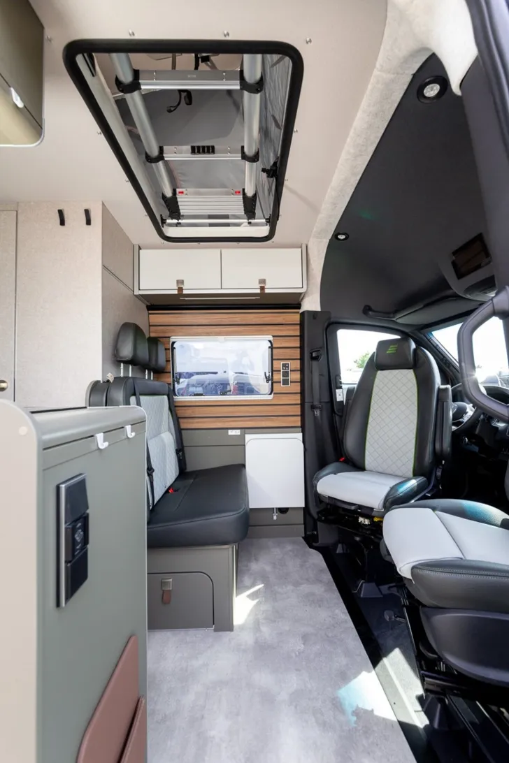 Fahrzeugbild Hymer Grand Canyon S CrossOver 600 // UVP: 151.530  #8