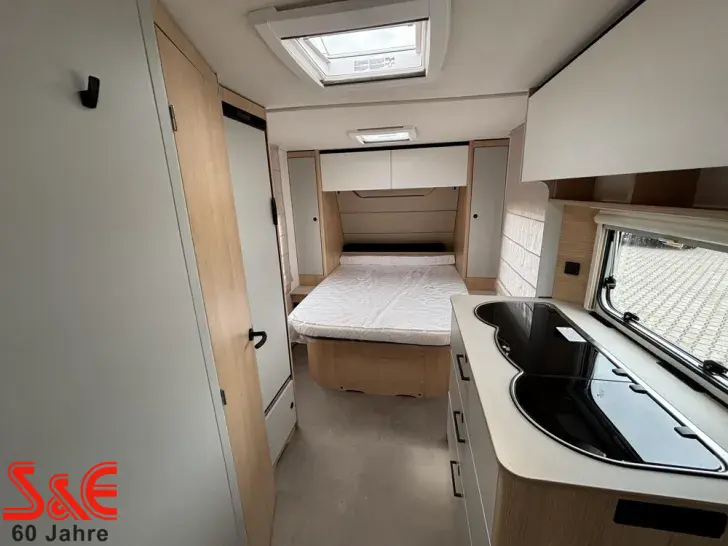 Fahrzeugbild LMC Style 450 D #12