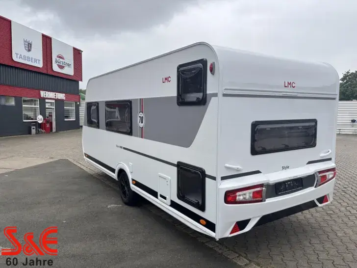 Fahrzeugbild LMC Style 490 K #4