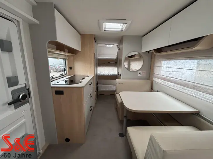 Fahrzeugbild LMC Style 490 K #10