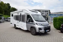 Fahrzeugbild Carado T447 pro+ *Hubbett* #9