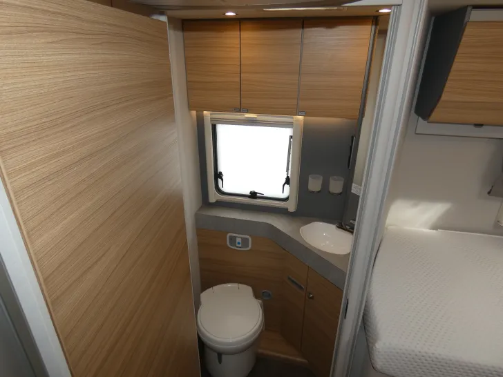 Fahrzeugbild Dethleffs Pulse I 7051 EB - Hubstützen., Luftfeder uvm. #20