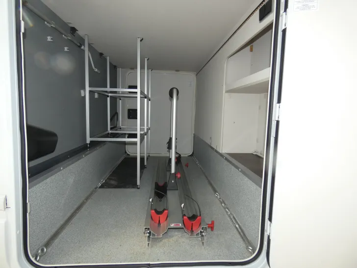 Fahrzeugbild Dethleffs Pulse I 7051 EB - Hubstützen., Luftfeder uvm. #26